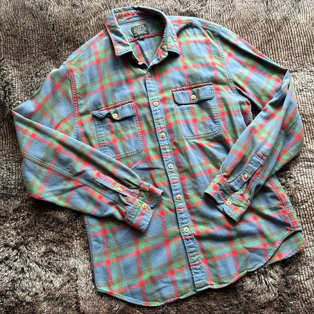 Plaid soft canvas Button-Up Men's Shirt
